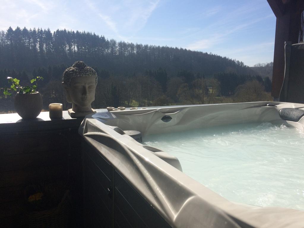 At Home - Jacuzzi Privatif Gesves Cameră foto
